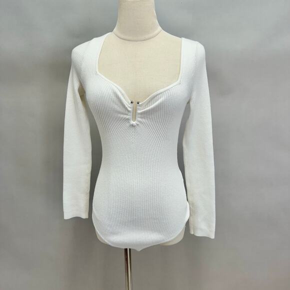 Abercrombie & Fitch Ivory Ribbed Plunge Knit Long Sleeve Bodysuit Size Small - Picture 16 of 16